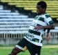 
                  Jogador de futebol é baleado em ação policial em Lauro de Freitas