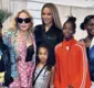 
                  Madonna marca presença na 'Renaissance Tour' e é notada por Beyoncé