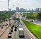 
                  Mais de 30 pessoas ficam feridas após ônibus cair em vão de viaduto