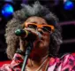 
                  Sandra Sá completa 68 anos e celebra grandes sucessos