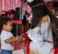 
                  Viviane Araújo leva filho para conhecer quadra da Salgueiro; FOTOS