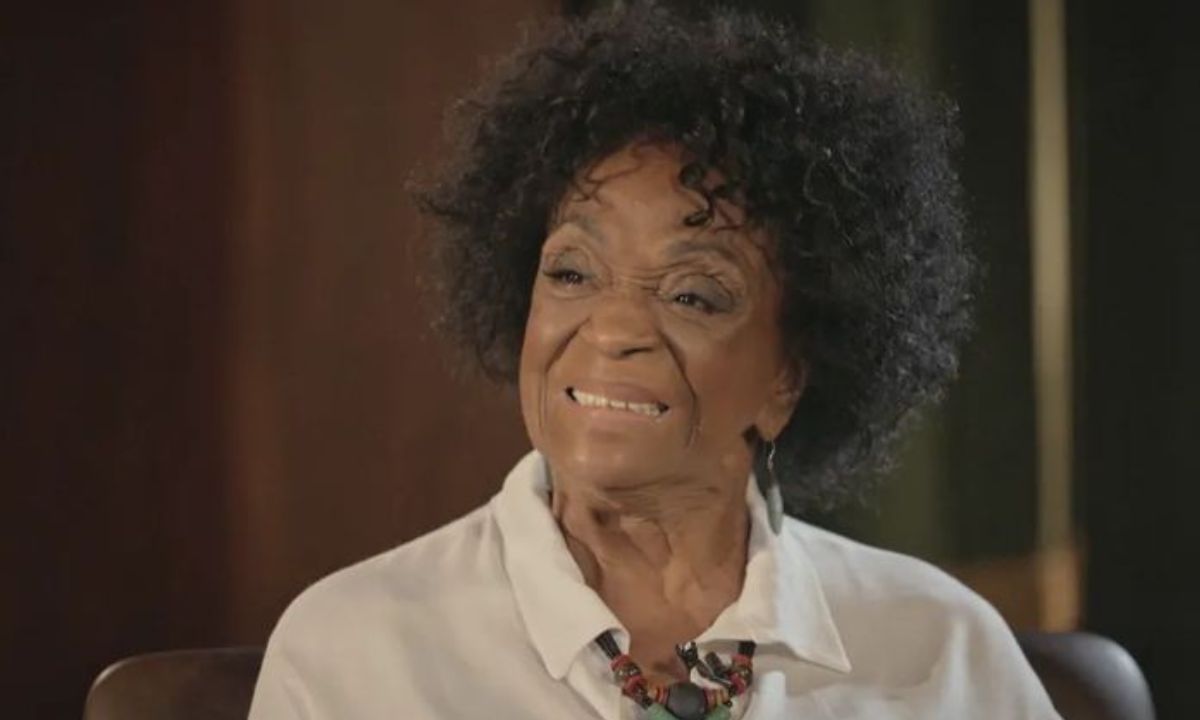 Morre Léa Garcia, ícone da TV brasileira, aos 90 anos