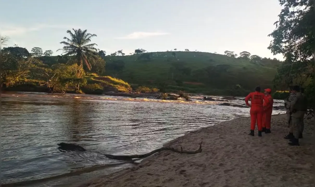 Homem desaparece em rio na Bahia pós salvar mãe de afogamento