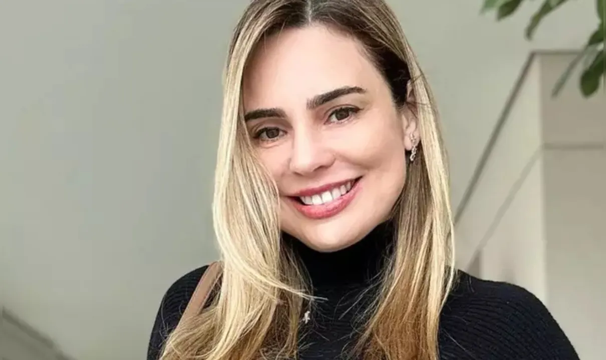 Jornalista vai substituir Mariana Rios em programa; Rachel Sheherazade foi integrante da última edição de 'A Fazenda'