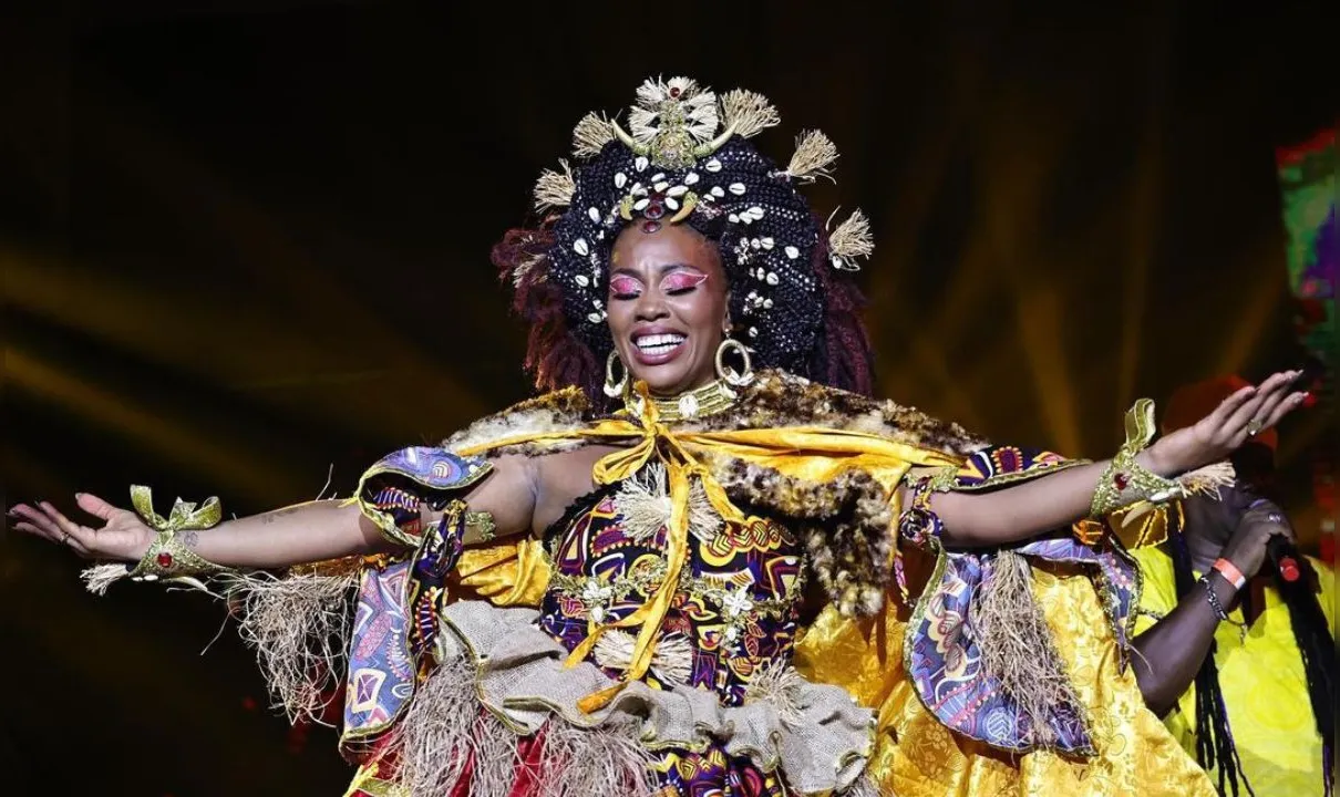 Larissa Valéria foi escolhida Deusa do Ébano no cinquentenário do bloco afro mais antigo do Brasil