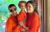 Narcisa Tamborindeguy vive dias de férias em Trancoso na Bahia