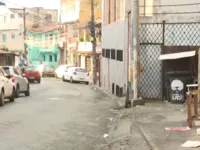 Homem é baleado dentro de casa durante tiroteio no bairro do Pero Vaz