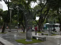 Praça do Campo Grande é reaberta com realocação dos pontos de ônibus