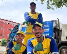 Dia do Gari: agentes de limpeza são homenageados com exposição na BA