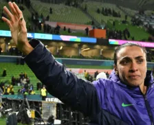 Marta se emociona após Brasil ser escolhido país sede da Copa do Mundo