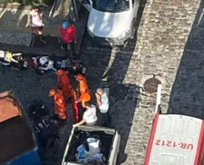 Operários ficam feridos após acidente em obra no Corredor da Vitória
