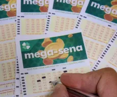 Mega-Sena pode pagar R$ 53 milhões neste sábado (20)