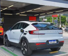 Veículos elétricos da Volvo poderão ser carregados no McDonald’s