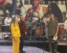 Maria Bethânia e Caetano Veloso ganham homenagem na TV Globo