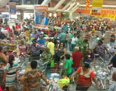 Rede de supermercados abre vagas de emprego em dez cidades da Bahia