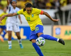 Seleção Brasileira Feminina vai jogar amistoso na Arena Fonte Nova