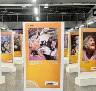 Exposição homenageia Povos Originários em estação de metrô de Salvador