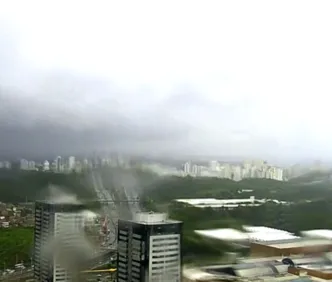 Defesa Civil emite alerta de chuvas para Salvador; veja previsão