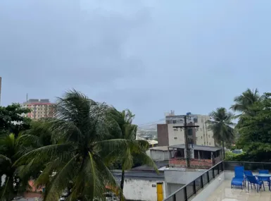Feriadão vai ser de chuva em Salvador; confira a previsão do tempo