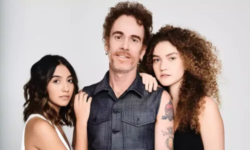 

					Anavitória e Nando Reis farão show juntos em Salvador

				