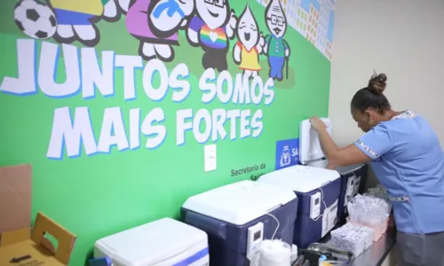 

					Apenas 8,5% do público-alvo foi vacinado contra a dengue em Salvador

				