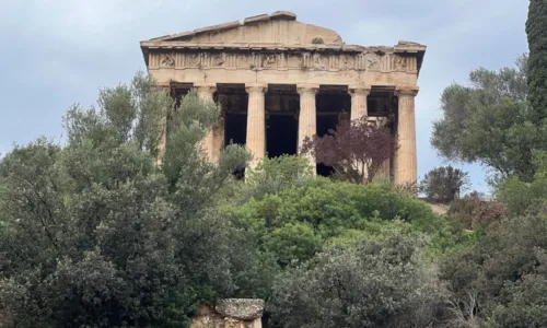 
				
					Atenas é um destino imperdível para turistas; saiba por quê
				
				