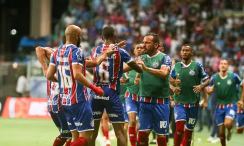 
				
					Bahia vence Vitória de virada e avança na Copa do Nordeste
				
				