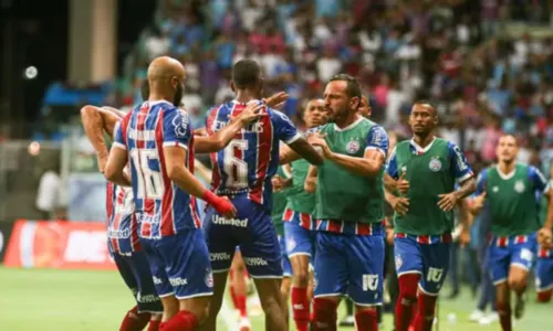  				 					Bahia vence Vitória de virada e avança na Copa do Nordeste 				 				