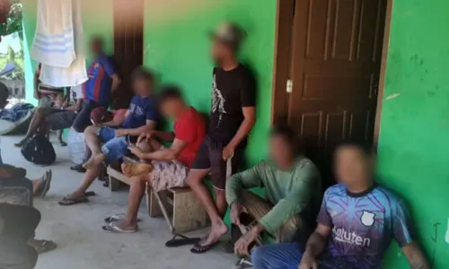 
				
					Baianos são resgatados em situação análogas à escravidão no ES
				
				