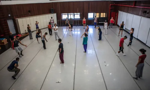 

					Balé Teatro Castro Alves oferece aulas gratuitas no TCA

				
