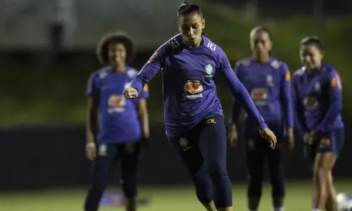 
				
					Brasil estreia na Copa Ouro Feminina contra o Porto Rico nesta quinta
				
				