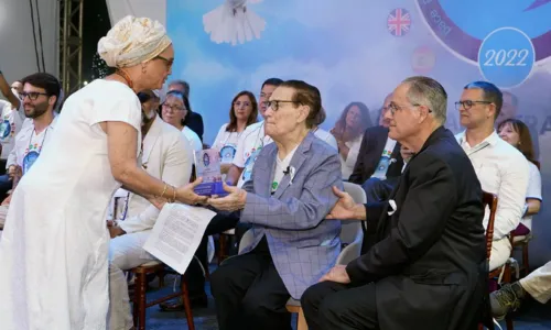 

					Brown, OSBA e mais: veja programação do 'Movimento Você e a Paz'

				