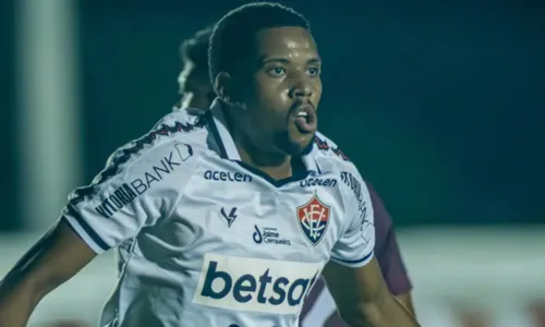 
				
					Campeonato Baiano: Vitória bate Jacuipense por 1 a 0 na estreia
				
				