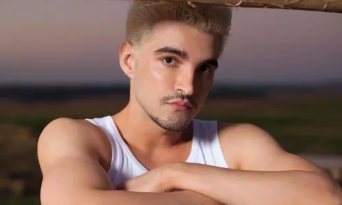 				 					Cantor Jão é confirmado como atração do Festival de Inverno Bahia 2024 				 				