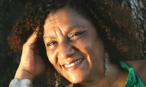 

					Casa de Mãe da início a temporada de forró com música e poesia

				
