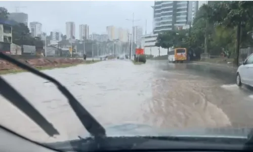 
				
					Chuva intensa causa transtornos em diversos bairros de Salvador; veja
				
				