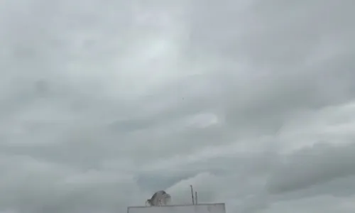  Cidades do extremo sul da BA registram mais de 2,4 mil raios em 4 dias 