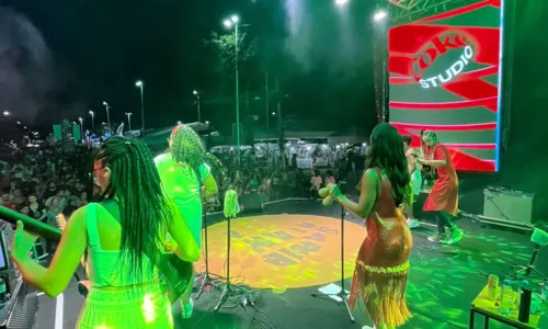 
				
					Com Ju Moraes e Nêssa Sambaiana agita Festival de Verão
				
				