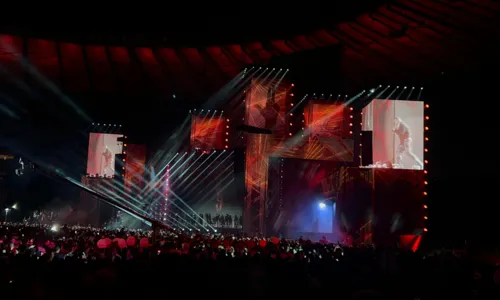  				 					Confira detalhes do palco do novo projeto audiovisual de Léo Santana 				 				