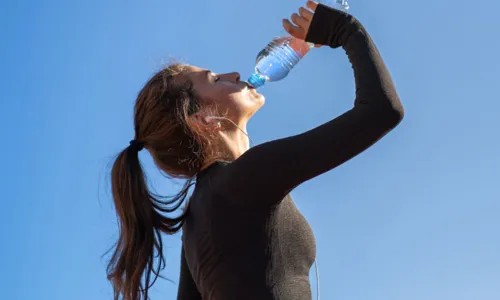 
				
					Conheça mitos e verdades o consumo de água para o organismo humano
				
				