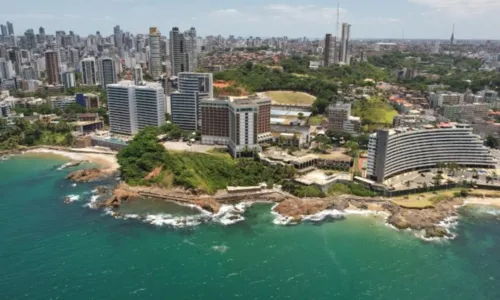 
				
					Construtora arremata prédio do Bahia Othon por R$ 82 milhões
				
				
