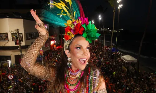 
				
					Corpo de Bombeiros libera trio de Ivete para último dia de Carnaval
				
				