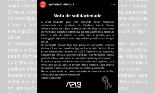 
				
					Criana de 5 anos morre aps cair de van escolar em movimento na Bahia
				
				