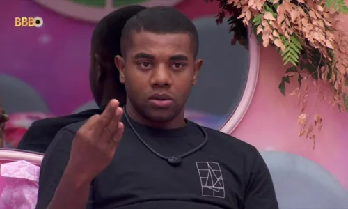  				 					Davi surpreende ao revelar o que fará com adversários após o 'BBB 24' 				 				