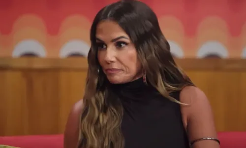  				 					Deborah Secco abre o jogo sobre sexo anal: 'Acho gostosíssimo' 				 				