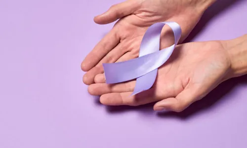 
				
					Dia Mundial de Combate ao Câncer: veja mitos e verdades da doença
				
				