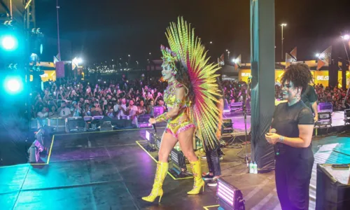 
				
					'Ensaios da Anitta': veja galeria de fotos do show em Salvador
				
				