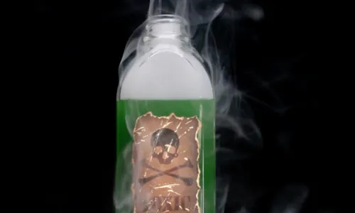  Escorpião produz líquido mais valioso do planeta 