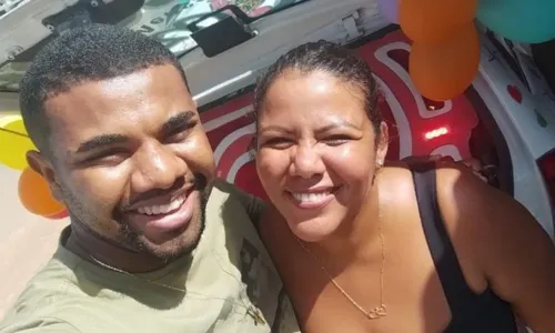  				 					Esposa de Davi relembra como começou relacionamento: 'Era meu cliente' 				 				