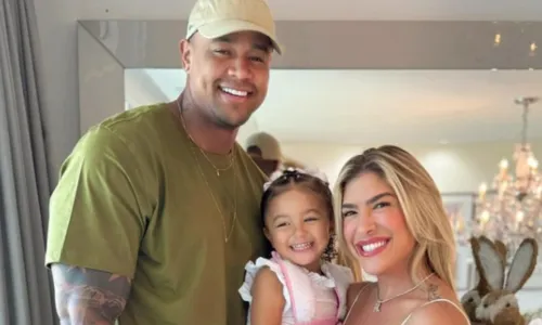  				 					Famosos celebram domingo de Páscoa em família; veja registros 				 				